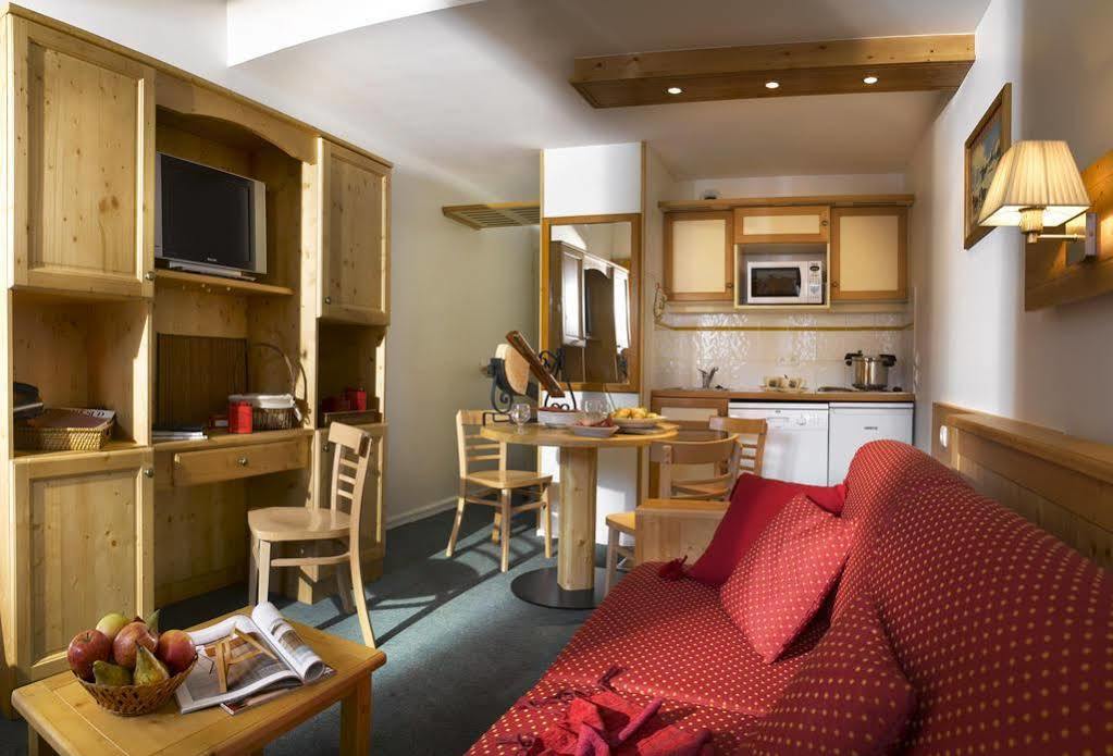 Residence Pierre & Vacances Le Peillon Meribel Exterior photo